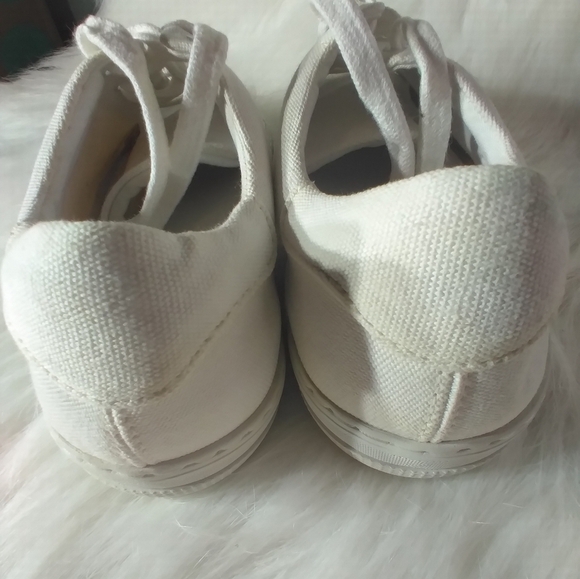 A.P.C white sneaker - Picture 2 of 5